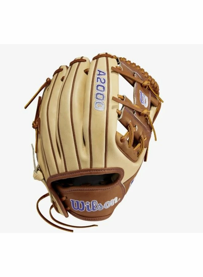 Wilson 2023 A2000 FP Sis Bates Game Model 11.75 3 Wilson 2023 A2000 FP Sis Bates Game Model 11.75