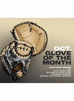Wilson Glove Of The Month October 2022 CM33 Black Camo/Blonde 33" RHT Catchers Mitt